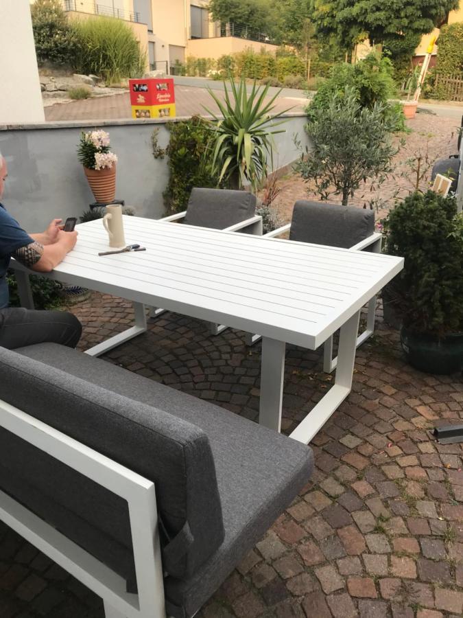 Ue Villa 4 Zimmer هيرشايد المظهر الخارجي الصورة