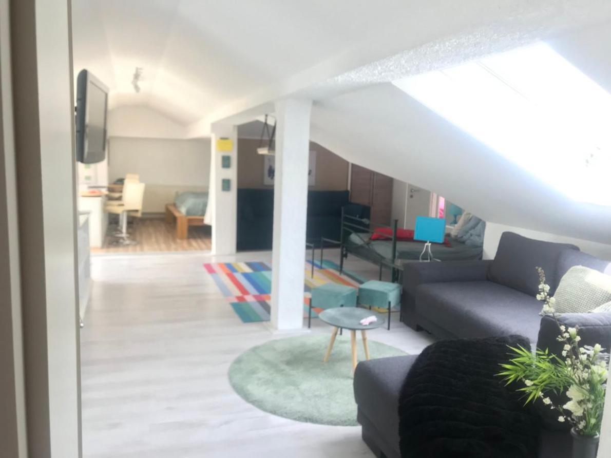 Ue Villa 4 Zimmer هيرشايد المظهر الخارجي الصورة
